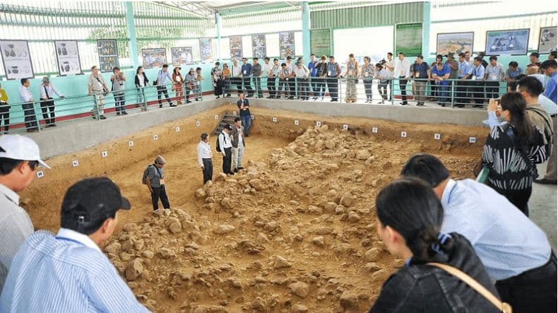 Di tích Rộc Tưng - Gò Đá 3
