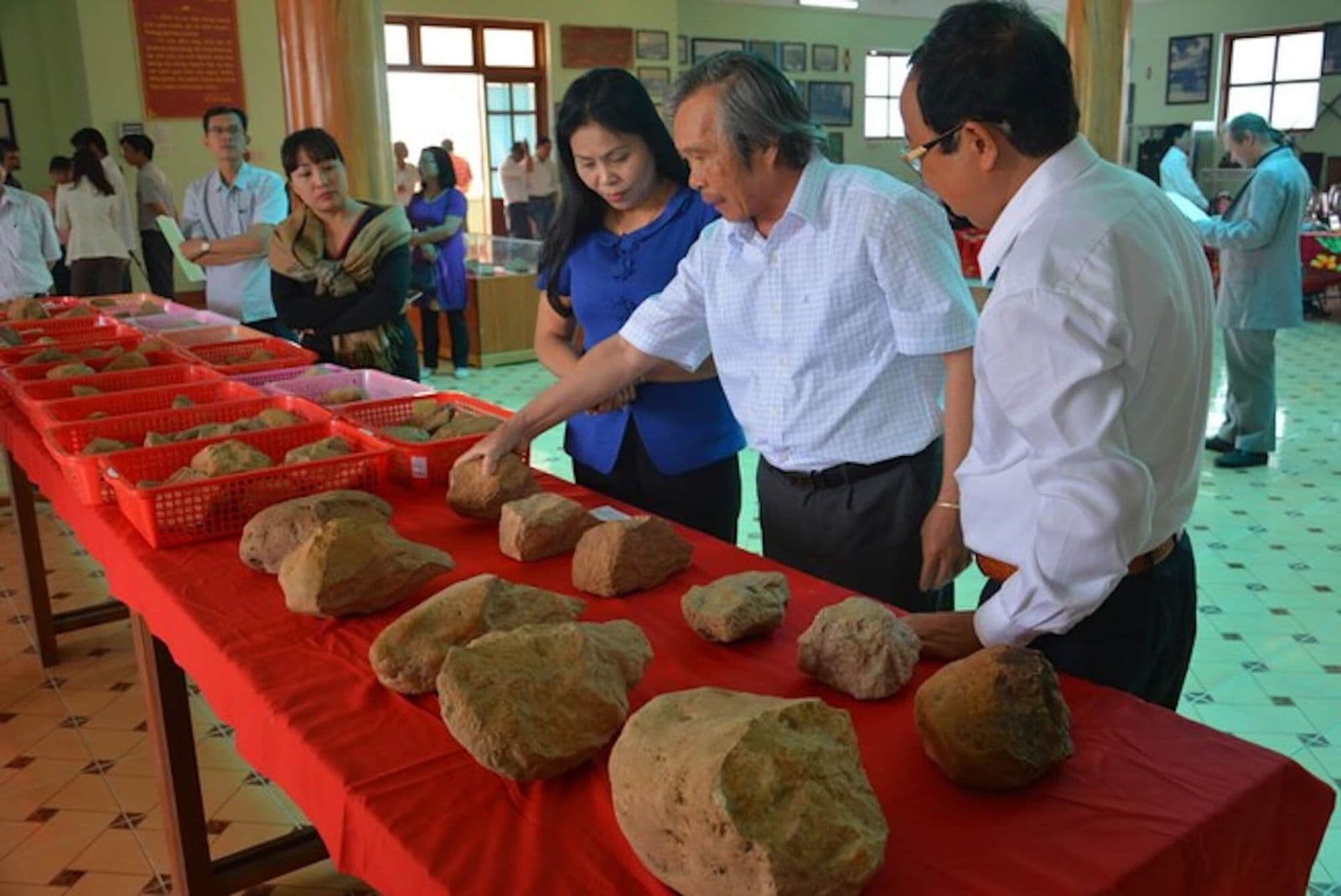 Di tích Rộc Tưng - Gò Đá 5