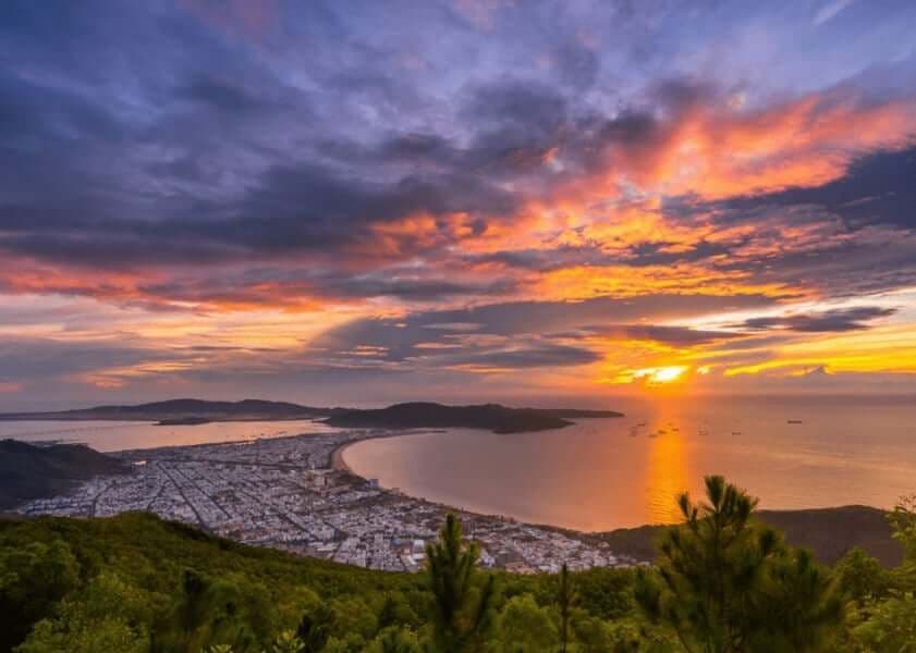 Bãi biển Quy Hòa 4