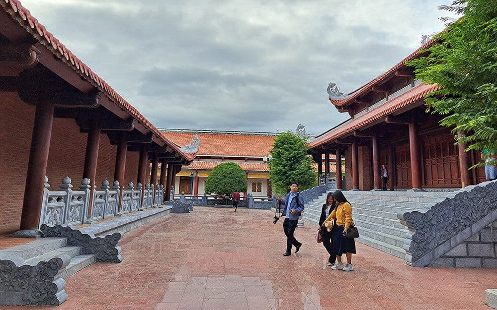 Đền thờ Tây Sơn Tam kiệt 17