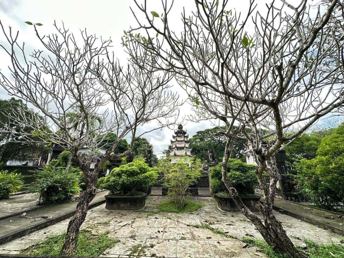Chùa Thập Tháp 15