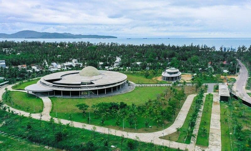 Trung Tâm Khám Phá Khoa Học Vũ Trụ 8