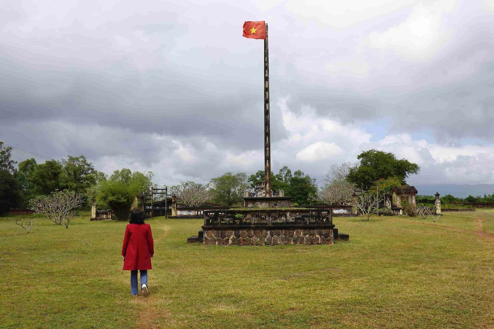 Thành Hoàng Đế 8
