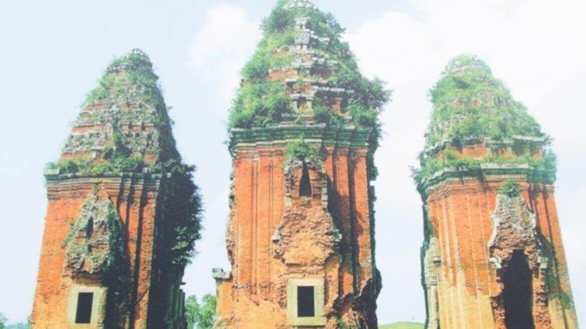 Tháp Dương Long (Tháp Ngà) 11