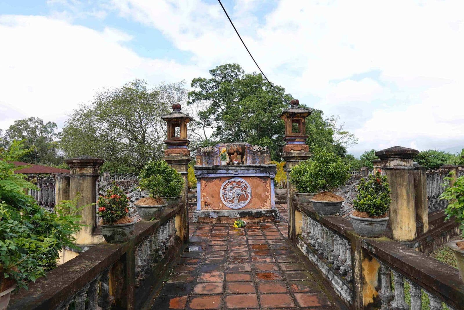 Thành Hoàng Đế 13