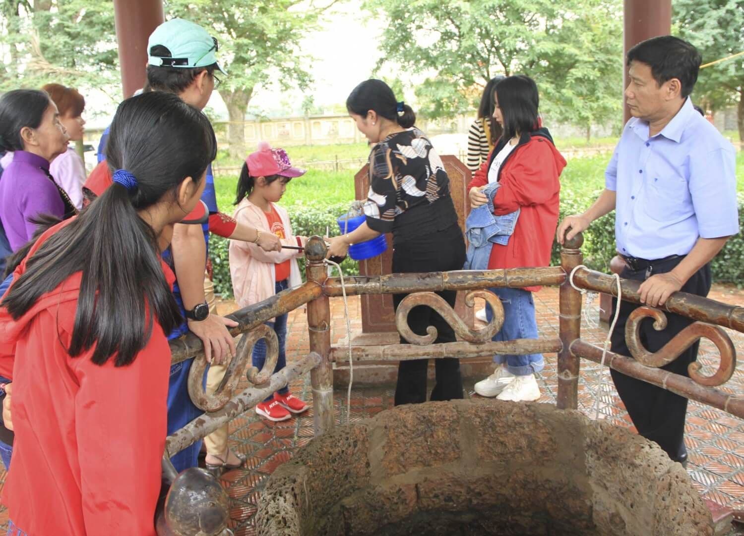 Đền thờ Tây Sơn Tam kiệt 19