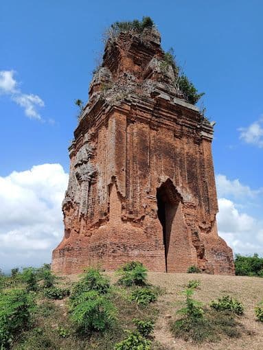 Tháp Phú Lốc (Tháp Vàng) 5