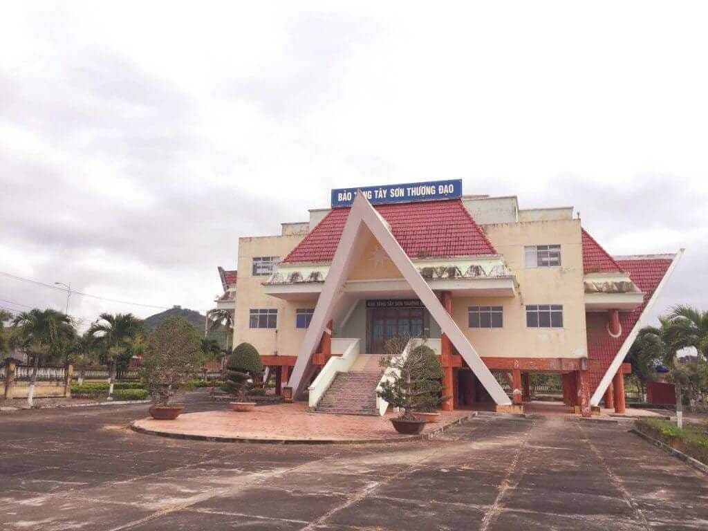 Khu Di Tích Lịch Sử Tây Sơn Thượng Đạo 9
