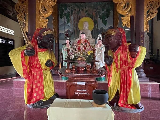 Chùa Nhạn Sơn 3
