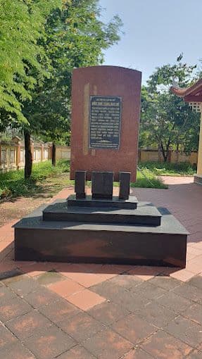 Đền Thờ Tăng Bạt Hổ