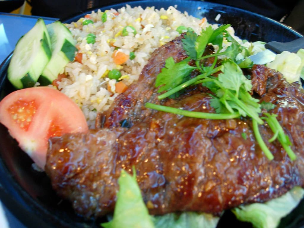 Cơm Gà 111 Trần Phú